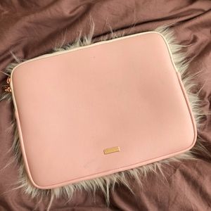 pink fluffy laptop case